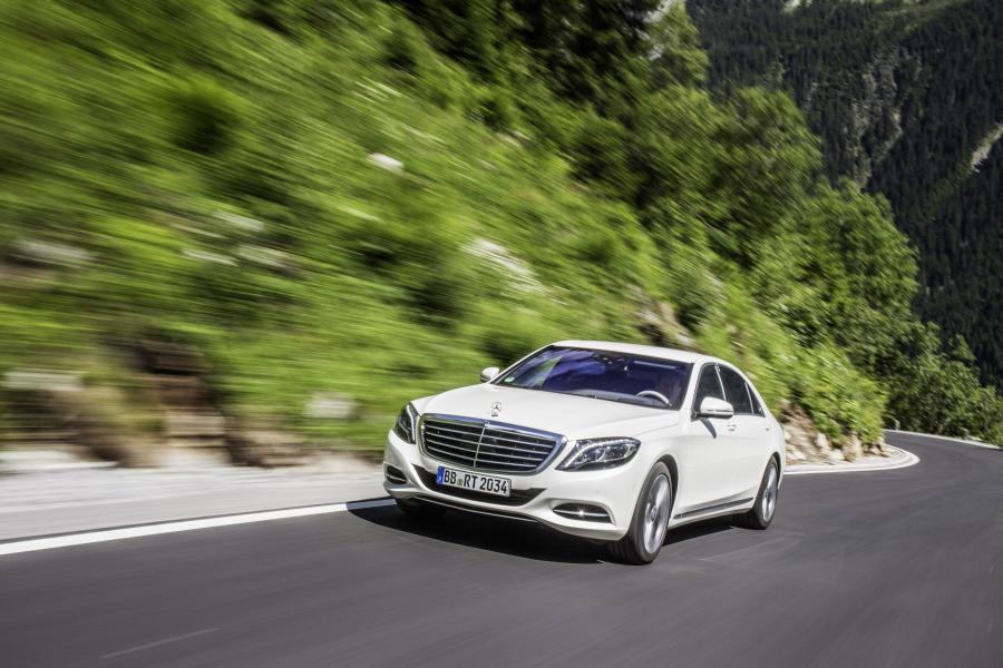  Mercedes-Benz S500 Plug-In Hybrid 2013 года  (фото 11 из 67)